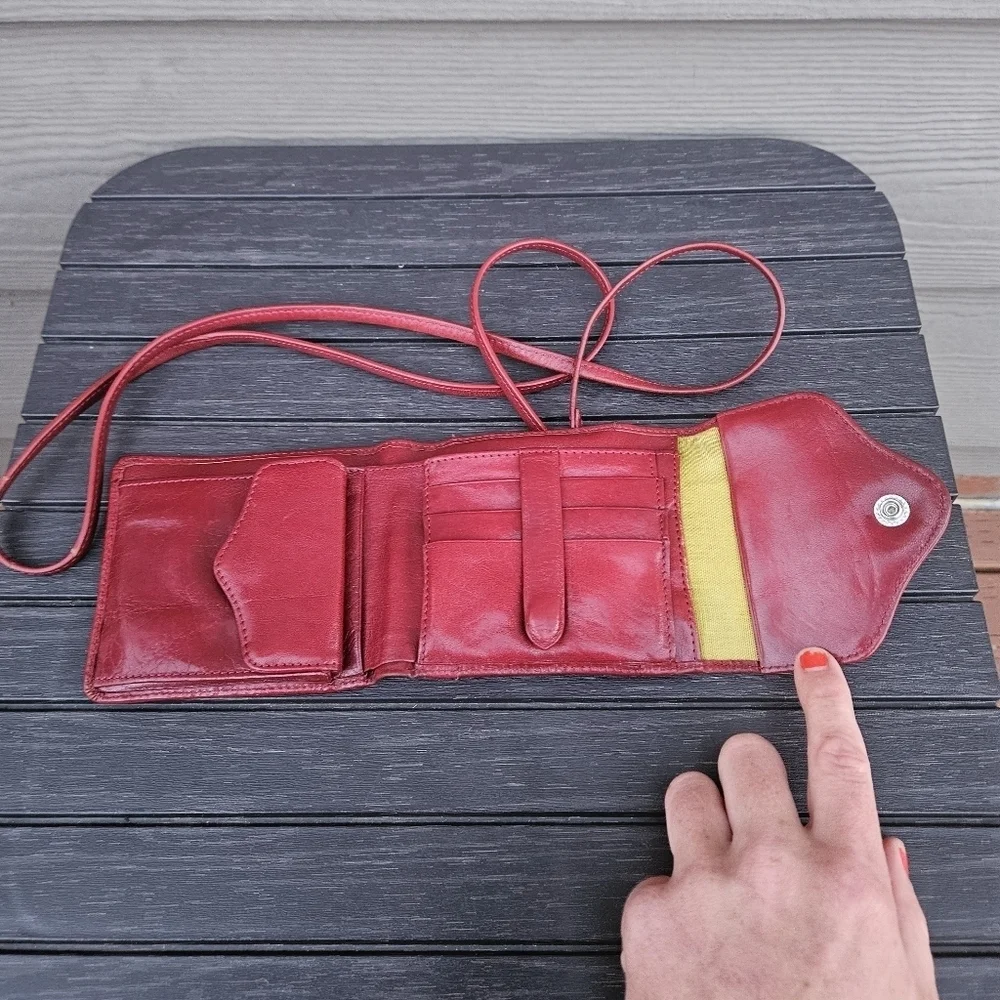 HOBO International Red Leather Credit Card ID Window Wallet Crossbody Bag Purse